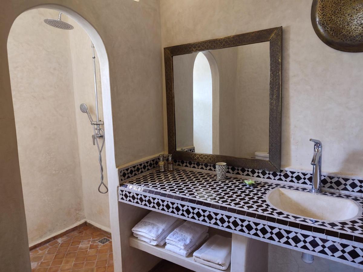Riad Bini-Ddik Essaouira Buitenkant foto