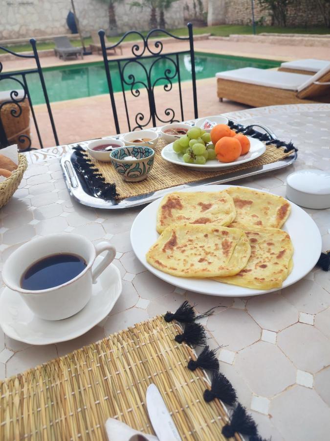 Riad Bini-Ddik Essaouira Buitenkant foto