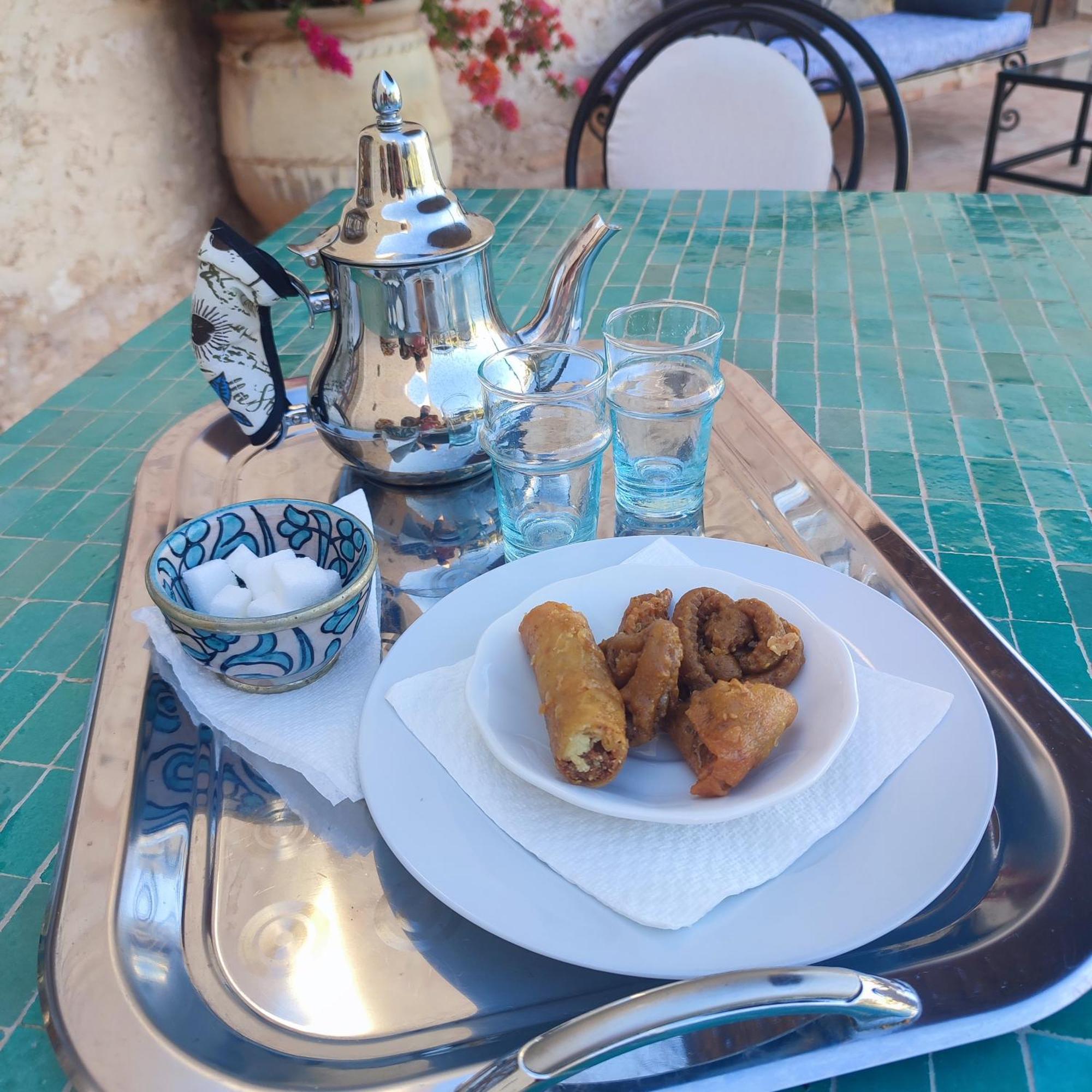 Riad Bini-Ddik Essaouira Buitenkant foto
